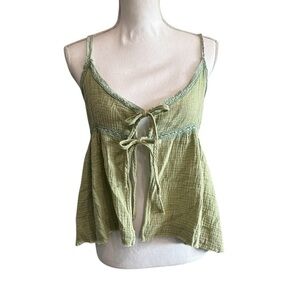 So Me Green Tie Front Boho Blouse – Size Medium – NWOT